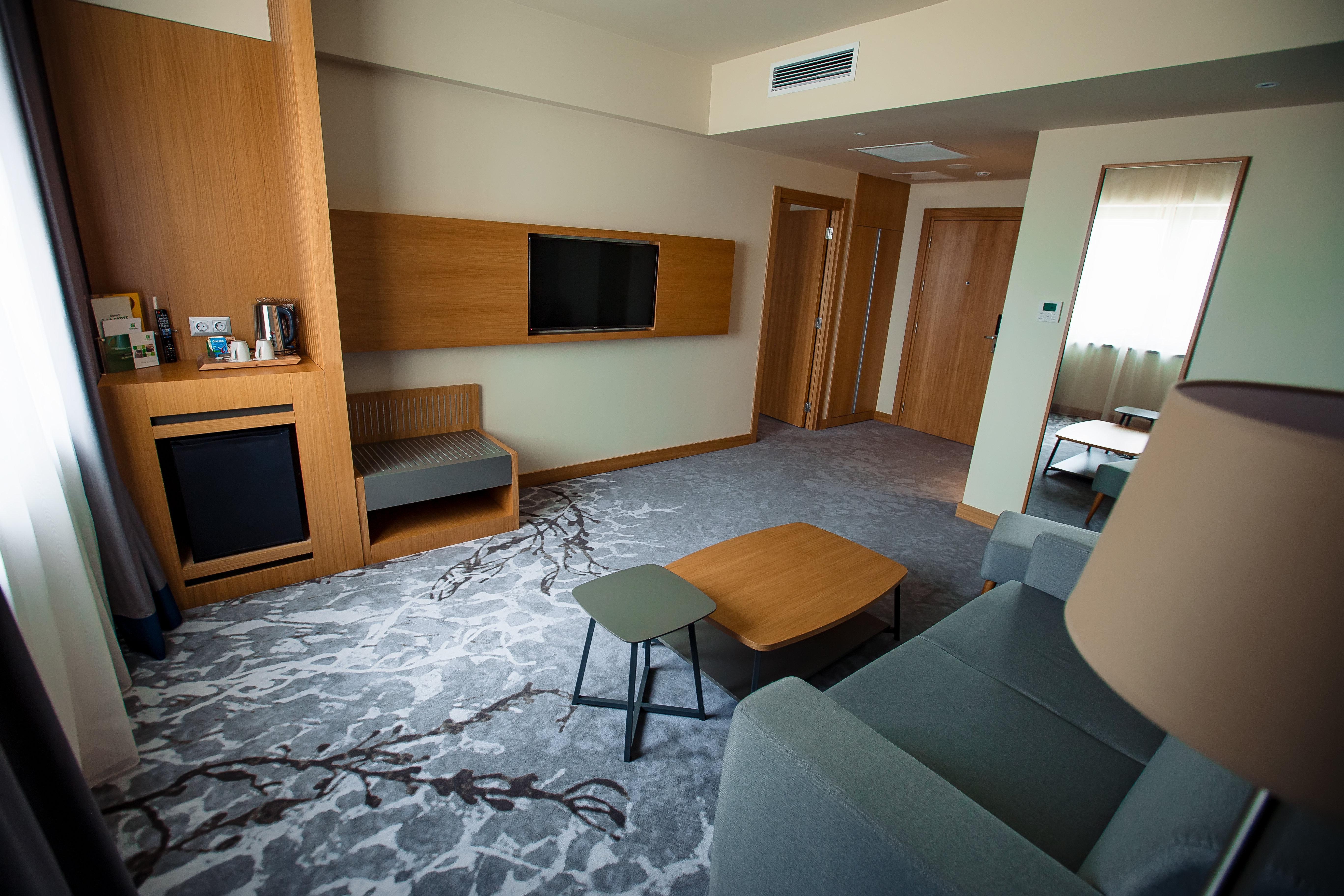 Holiday Inn - Aktau - Seaside By Ihg Esterno foto